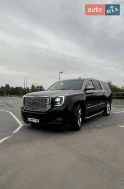 Внедорожник / Кроссовер GMC Yukon 2017 в 
