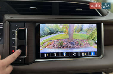 Позашляховик / Кросовер GMC Yukon 2021 в 