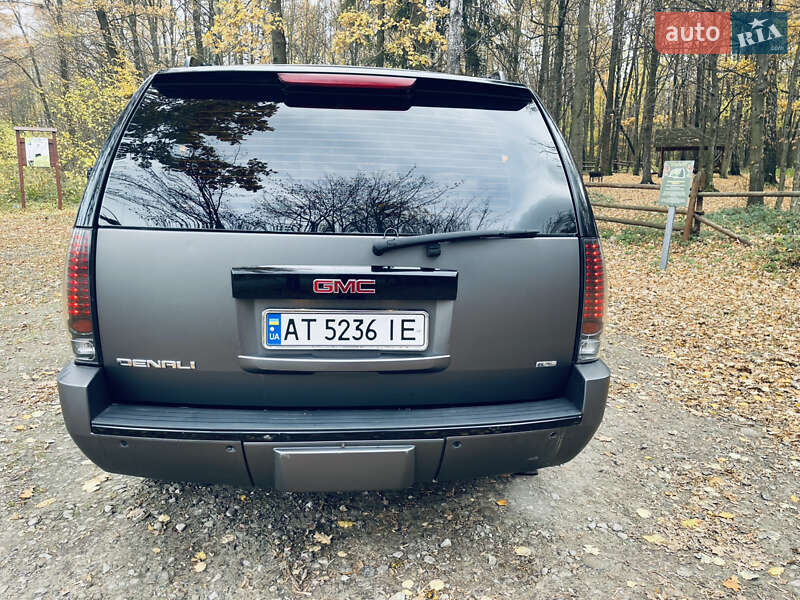 Внедорожник / Кроссовер GMC Yukon 2006 в Ивано-Франковске фото 12 Внедорожник / Кроссовер GMC Yukon 2006 в Ивано-Франковске