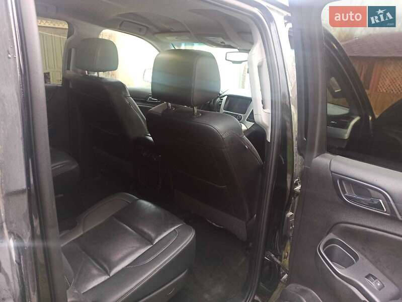 Позашляховик / Кросовер GMC Yukon 2017 в Стрию