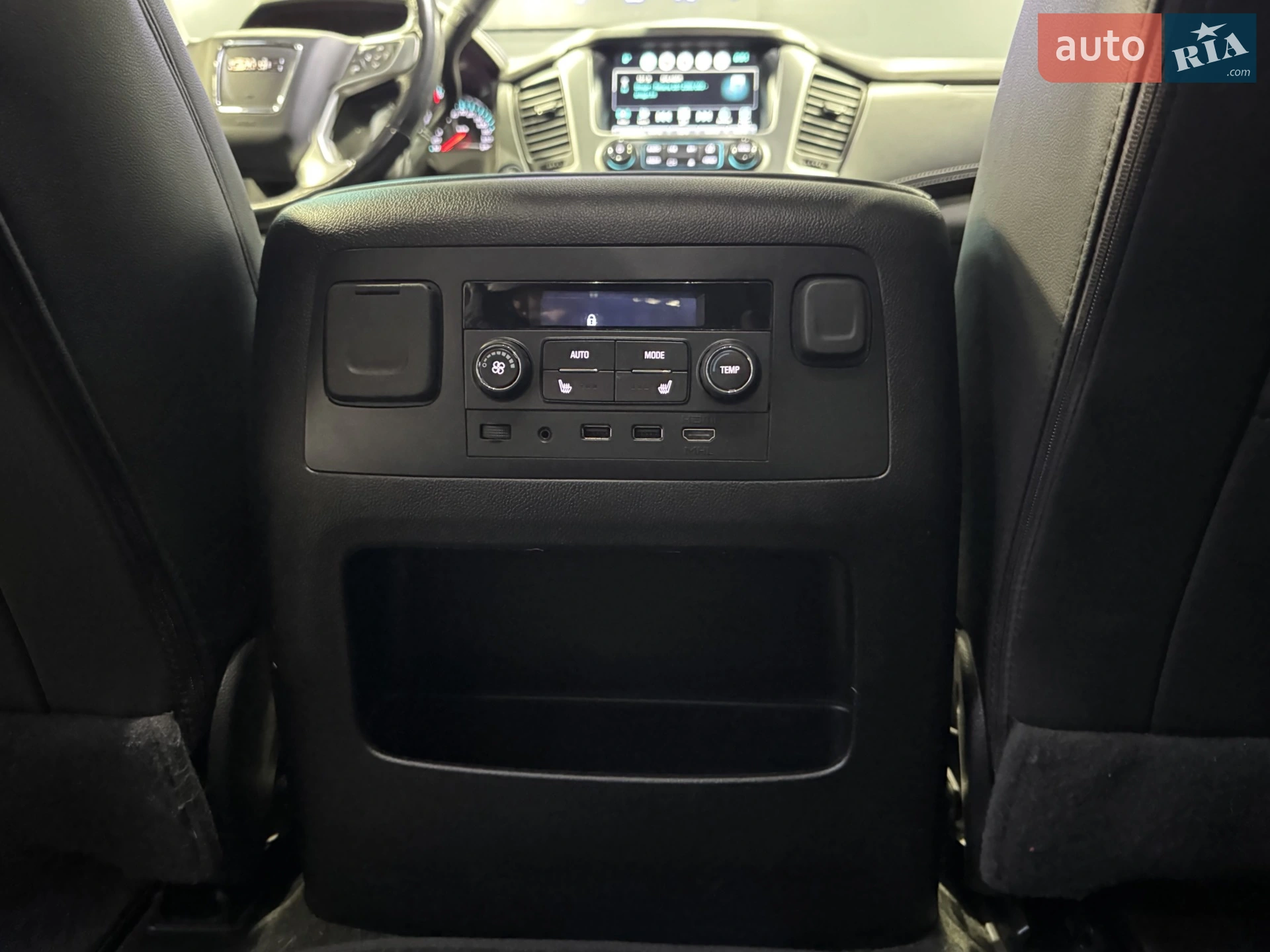 2018 GMC Yukon - мініатюра 41