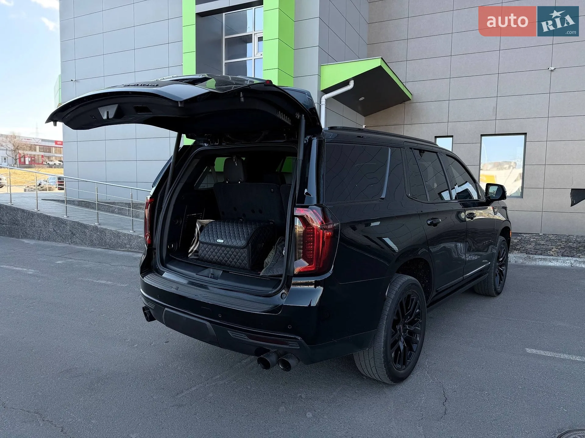 2021 GMC Yukon - мініатюра 32