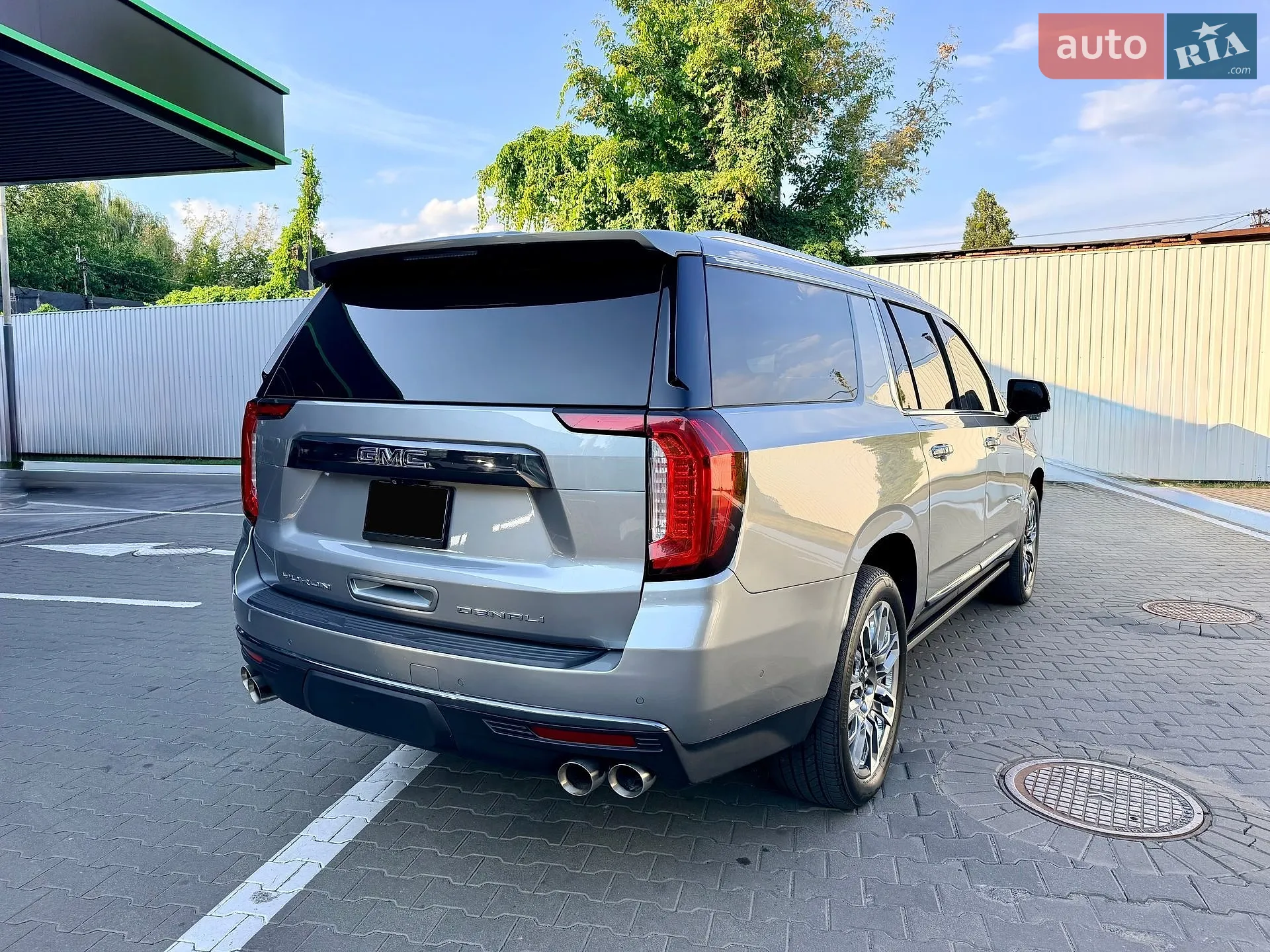 2023 GMC Yukon - мініатюра 12