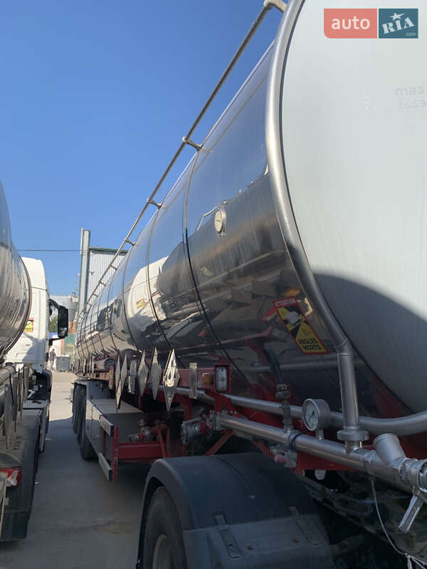 Цистерна полуприцеп GOFA TSA 1998 в Виннице