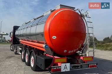 Цистерна полуприцеп GOFA TSA 2002 в Львове