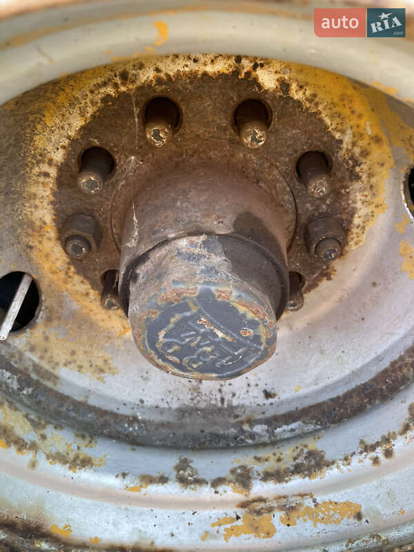 Низкорамна платформа Goldhofer STZ 1992 в Калинівці