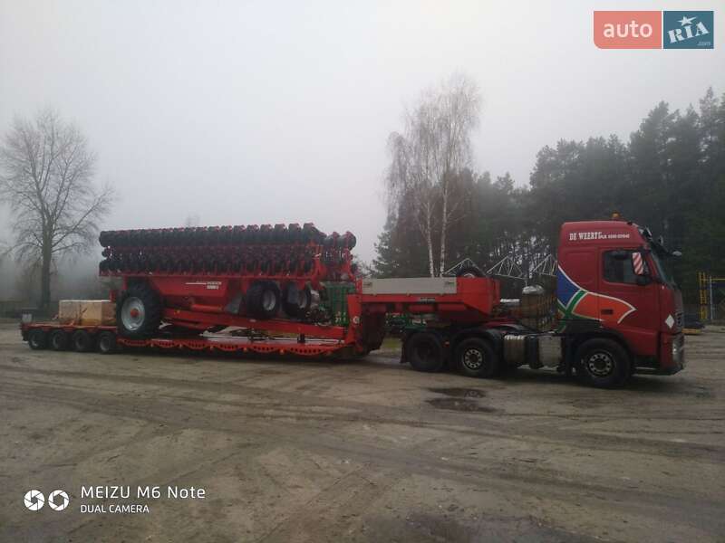 Низкорамная платформа Goldhofer STZ 1993 в Кривом Озере