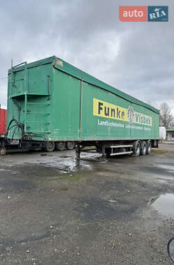 Зерновоз - полуприцеп Gothaer Fahrzeugwerk 1996 в Долине