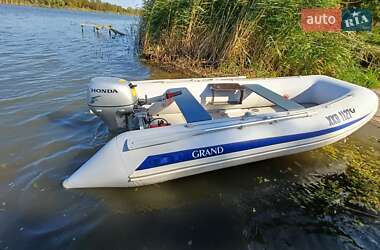 Лодка GRAND C 360 2007 в 