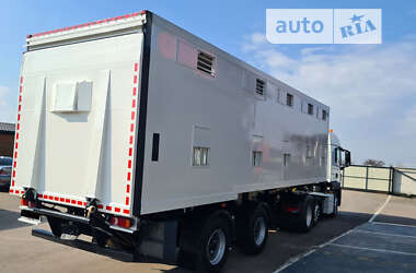 Для перевезення тварин - напівпричіп Gray Adams GA12 2011 в Рівному