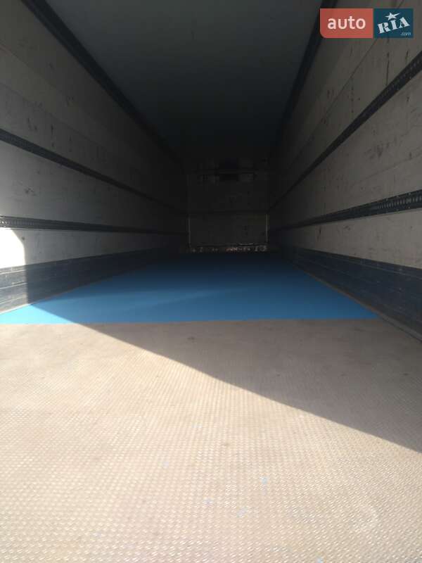 Рефрижератор напівпричіп Gray Adams GA3B 2006 в Чернівцях фото 2 Рефрижератор напівпричіп Gray Adams GA3B 2006 в Чернівцях