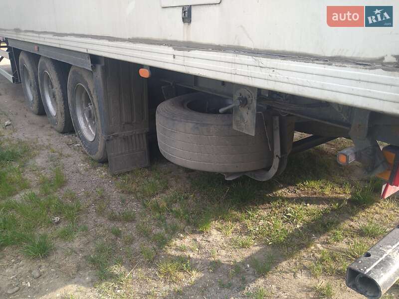 Рефрижератор полуприцеп Gray Adams GA3B 2006 в Черновцах