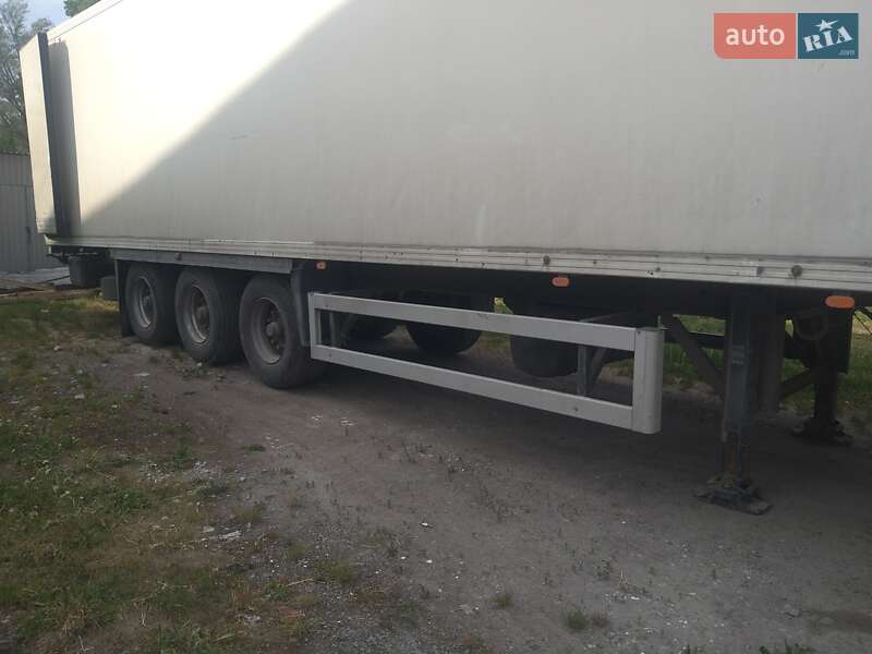 Рефрижератор полуприцеп Gray Adams GA3B 2006 в Черновцах