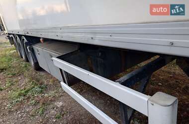Рефрижератор полуприцеп Gray Adams GA3B 2005 в 