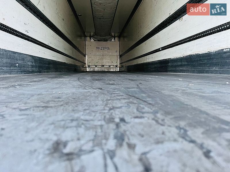 Рефрижератор полуприцеп Gray Adams GA3FL 2000 в Черкассах