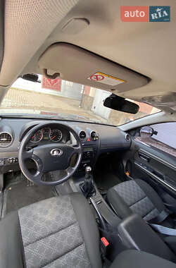 Внедорожник / Кроссовер Great Wall Haval H3 2013 в 