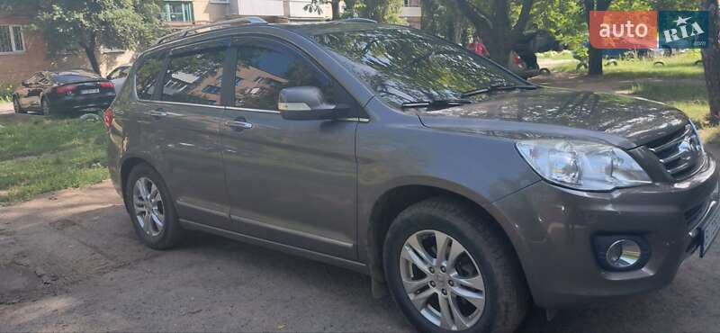 Внедорожник / Кроссовер Great Wall Haval H6 2015 в 