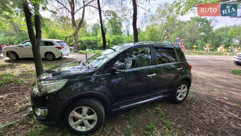 Внедорожник / Кроссовер Great Wall Haval M4 2014 в Овидиополе
