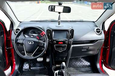 Внедорожник / Кроссовер Great Wall Haval M4 2017 в 