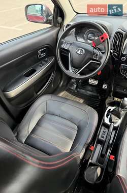 Внедорожник / Кроссовер Great Wall Haval M4 2017 в 