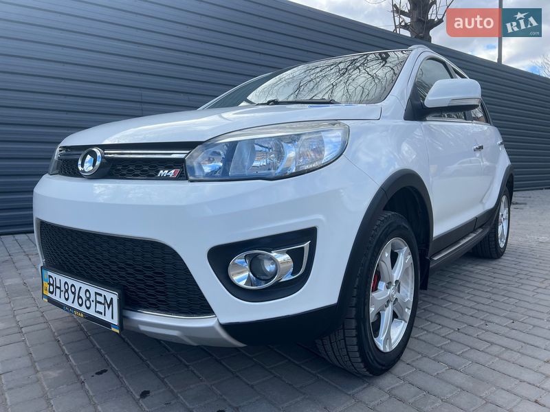 Внедорожник / Кроссовер Great Wall Haval M4 2014 в Одессе