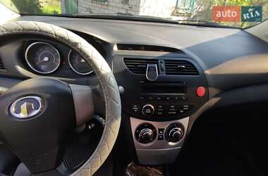 Хэтчбек Great Wall Voleex C10 2011 в 
