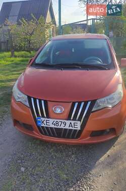 Хэтчбек Great Wall Voleex C10 2011 в 