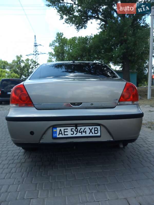 Седан Hafei Saibao 2008 в Павлограді