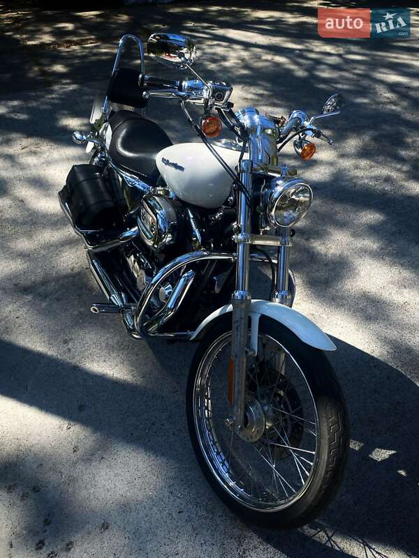 Harley-Davidson 1200C Sportster Custom 2005