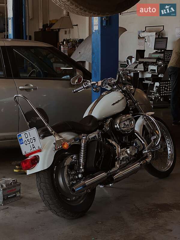Мотоцикл Кастом Harley-Davidson 1200C Sportster Custom 2005 в Катюжанці