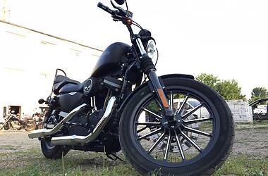 Мотоцикл Чоппер Harley-Davidson 883 Iron 2013 в 