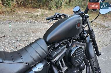 Мотоцикл Чоппер Harley-Davidson 883 Iron 2022 в 