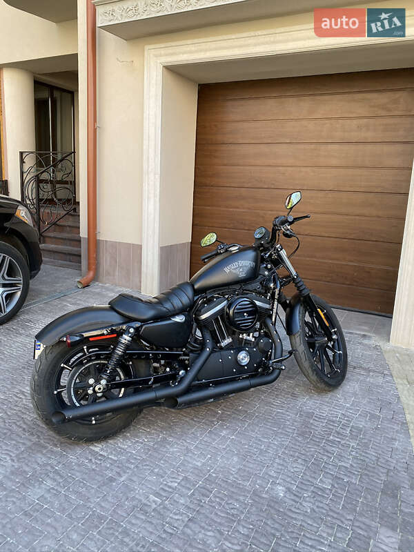 Мотоцикл Чоппер Harley-Davidson 883 Iron 2016 в Волочиске