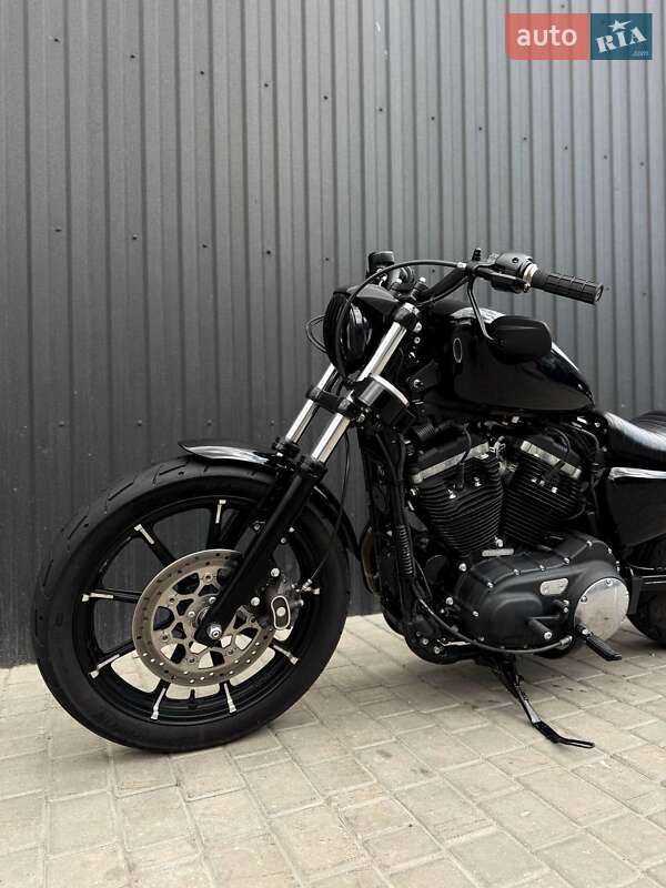 Мотоцикл Круізер Harley-Davidson 883 Iron 2022 в Одесі