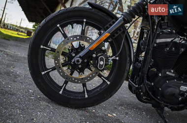 Мотоцикл Круизер Harley-Davidson 883 Iron 2017 в 