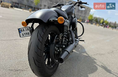Мотоцикл Круизер Harley-Davidson 883 Iron 2017 в 