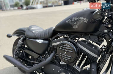 Мотоцикл Круизер Harley-Davidson 883 Iron 2017 в 