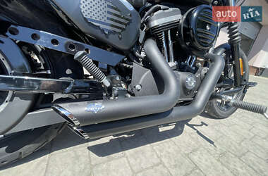 Мотоцикл Круизер Harley-Davidson 883 Iron 2019 в 