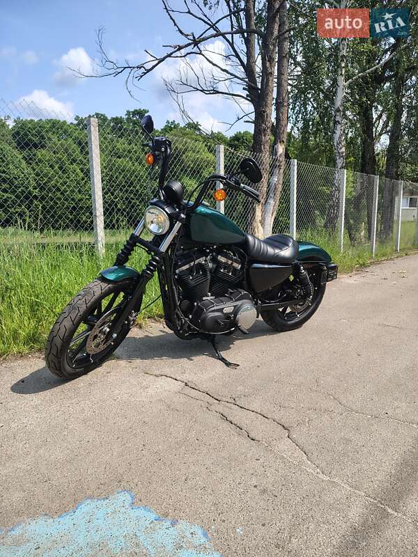 Мотоцикл Кастом Harley-Davidson 883 Iron 2021 в Києві