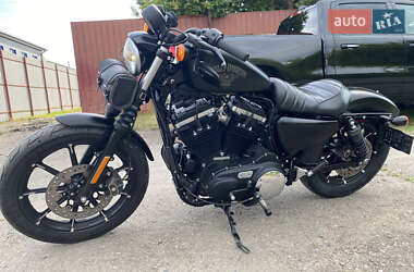 Мотоцикл Круизер Harley-Davidson 883 Iron 2016 в 