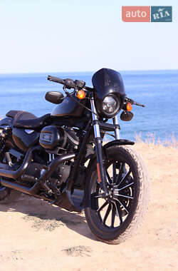 Боббер Harley-Davidson 883 Iron 2012 в 