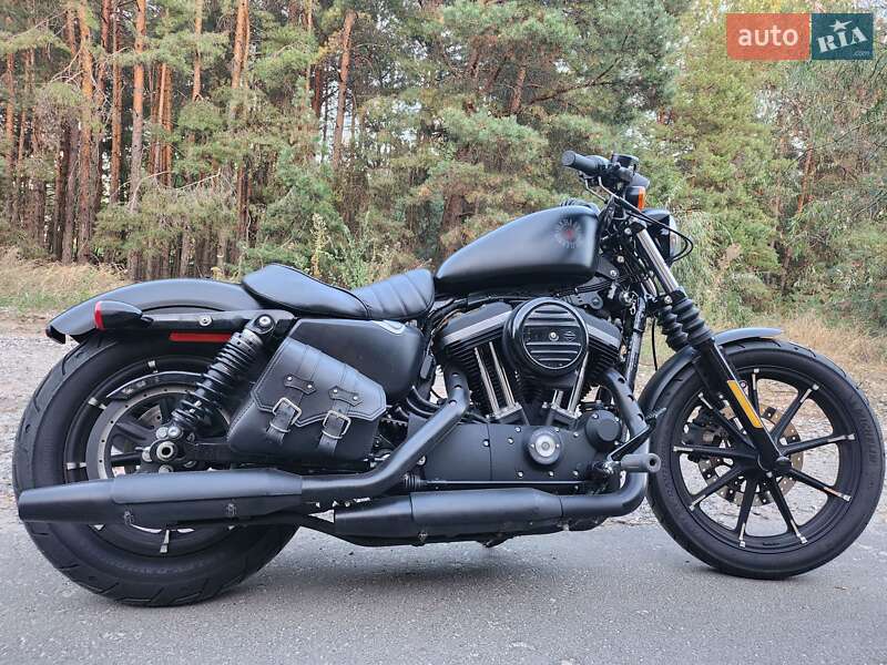 Мотоцикл Чоппер Harley-Davidson 883 Iron 2022 в Києві