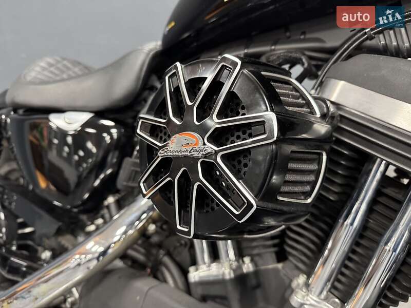 Кафе рейсер Harley-Davidson 883 Iron 2014 в Киеве