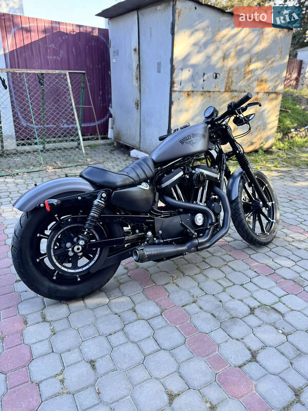 Боббер Harley-Davidson 883 Iron 2017 в Луцьку