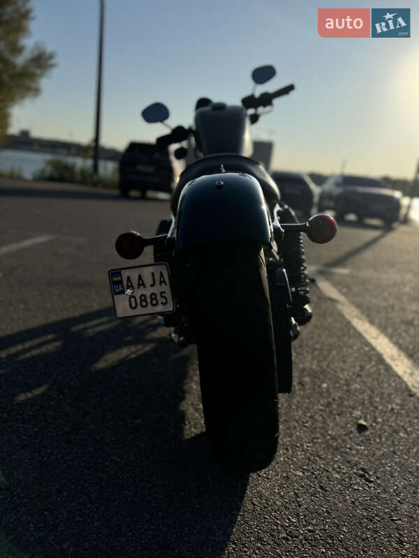 Боббер Harley-Davidson 883 Iron 2019 в Києві