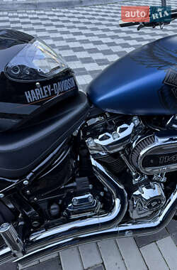 Мотоцикл Круизер Harley-Davidson Breakout 2018 в 