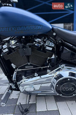 Мотоцикл Круизер Harley-Davidson Breakout 2018 в 