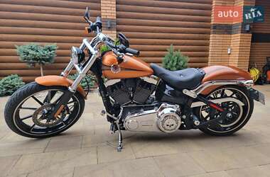 Мотоцикл Чоппер Harley-Davidson Breakout 2014 в 