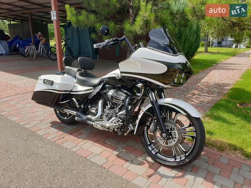 Мотоцикл Круизер Harley-Davidson CVO Road Glide Special 2012 в Киеве