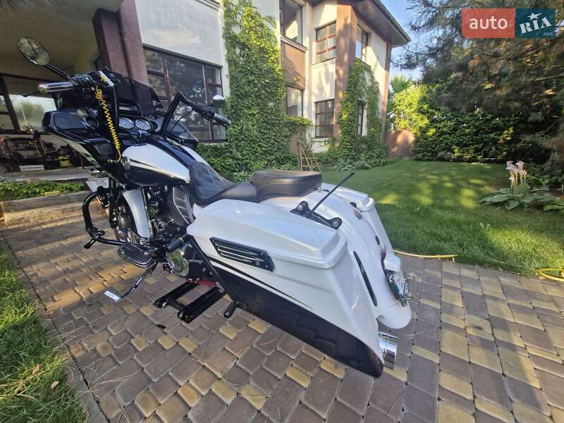 Мотоцикл Круизер Harley-Davidson CVO Road Glide 2012 в Киеве фото 11 Мотоцикл Круизер Harley-Davidson CVO Road Glide 2012 в Киеве